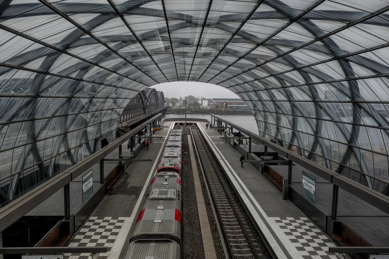 rail, track, stop, glass, transportation, engine, rail, rail, stop, stop, stop, stop, stop, transportation, engine, engine, engine. Car Free Weekends Planning: A Return-First Framework