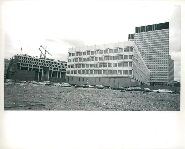 Title: City Hall area construction Creator: Boston Redevelopment Authority Date: circa 1965-1968 Source: Government Center Urban Renewal project, Boston Redevelopment Authority photographs, Collection # 4010.001 File name: R35_0005 Rights: Copyright City of Boston Citation: Boston Redevelopment Auth. How redevelopment stages change a walkable town visit