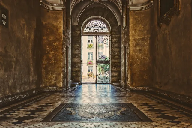 hallway, corridor, lobby, foyer, entrance, architecture, building, house, luxury, design, old, historical, nobel, glittering, hall, representative, france, town hall, real estate, hallway, lobby, lobby, lobby, foyer, hall, hall, hall, hall, hall. Walkable towns: how to check a location with the EPA index